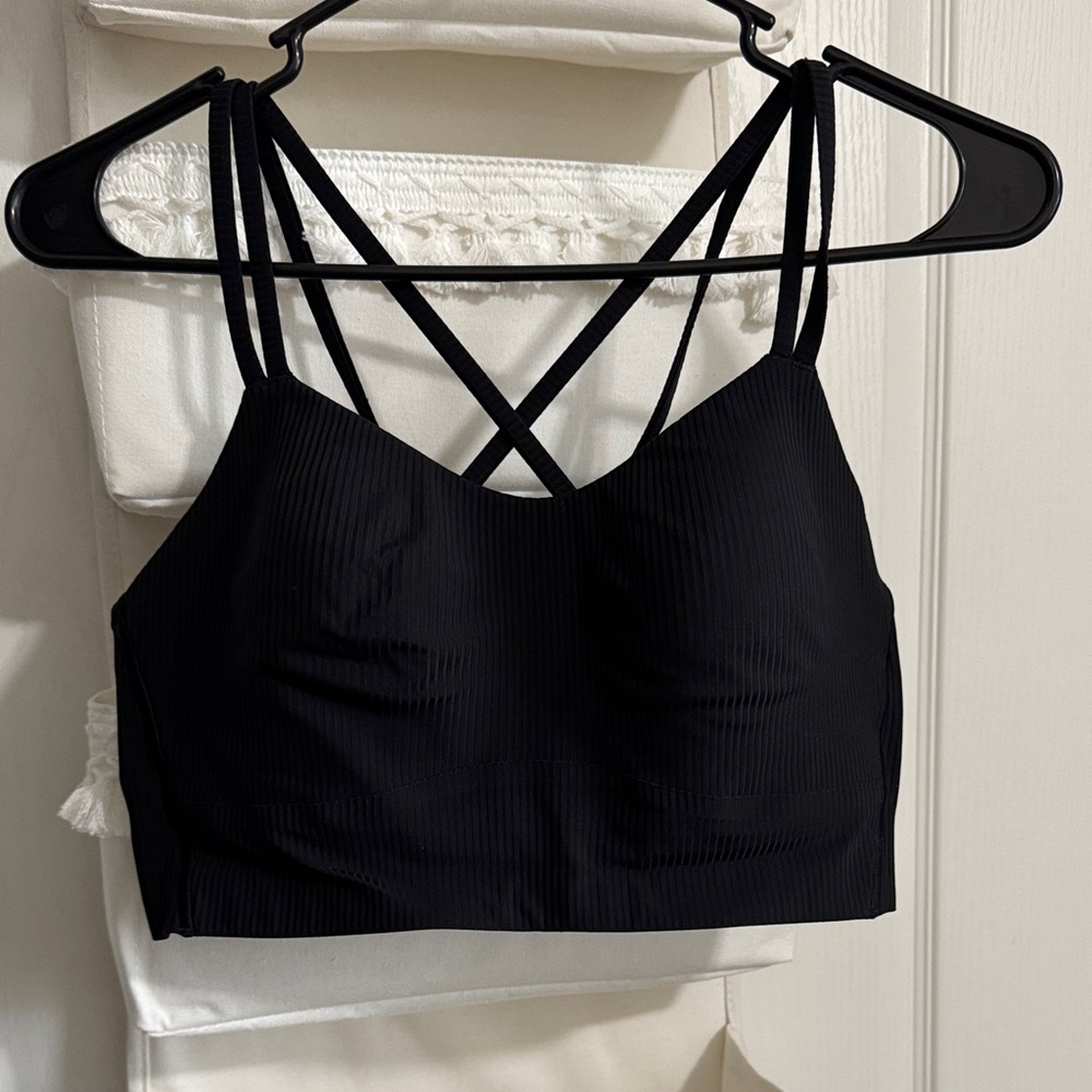 Lululemon like a cloud longline bra